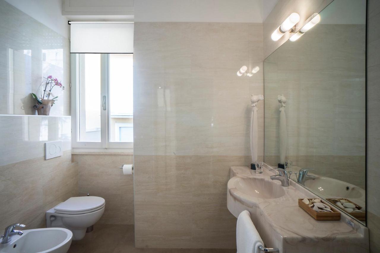 Hotel Mon Pays Rimini Ngoại thất bức ảnh